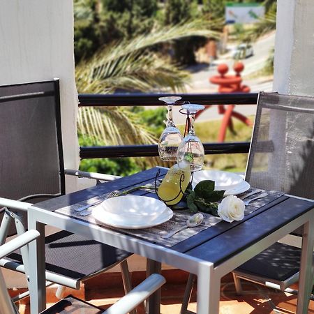 Apartamento-estudio Benalsun Pueblo Evita Benalmádena Exterior foto