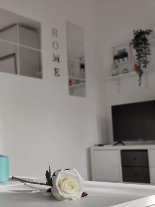 Apartamento-estudio Benalsun Pueblo Evita Benalmádena Exterior foto