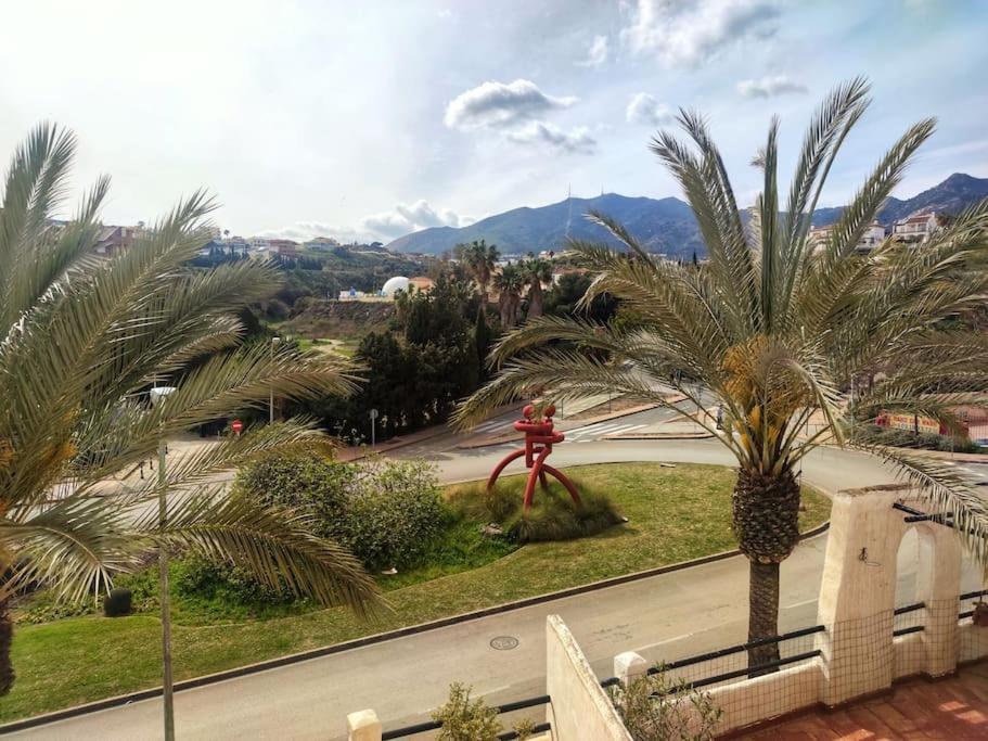 Apartamento-estudio Benalsun Pueblo Evita Benalmádena Exterior foto