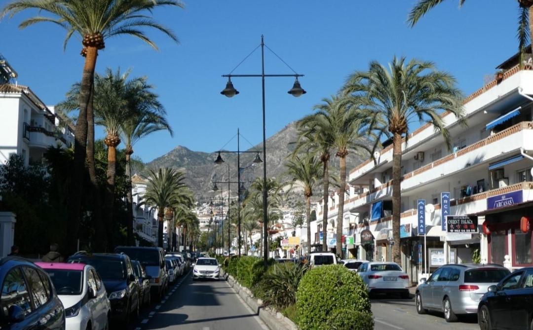 Apartamento-estudio Benalsun Pueblo Evita Benalmádena Exterior foto